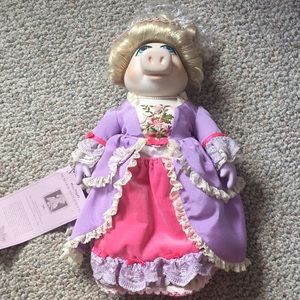 Porcelain Miss Piggy